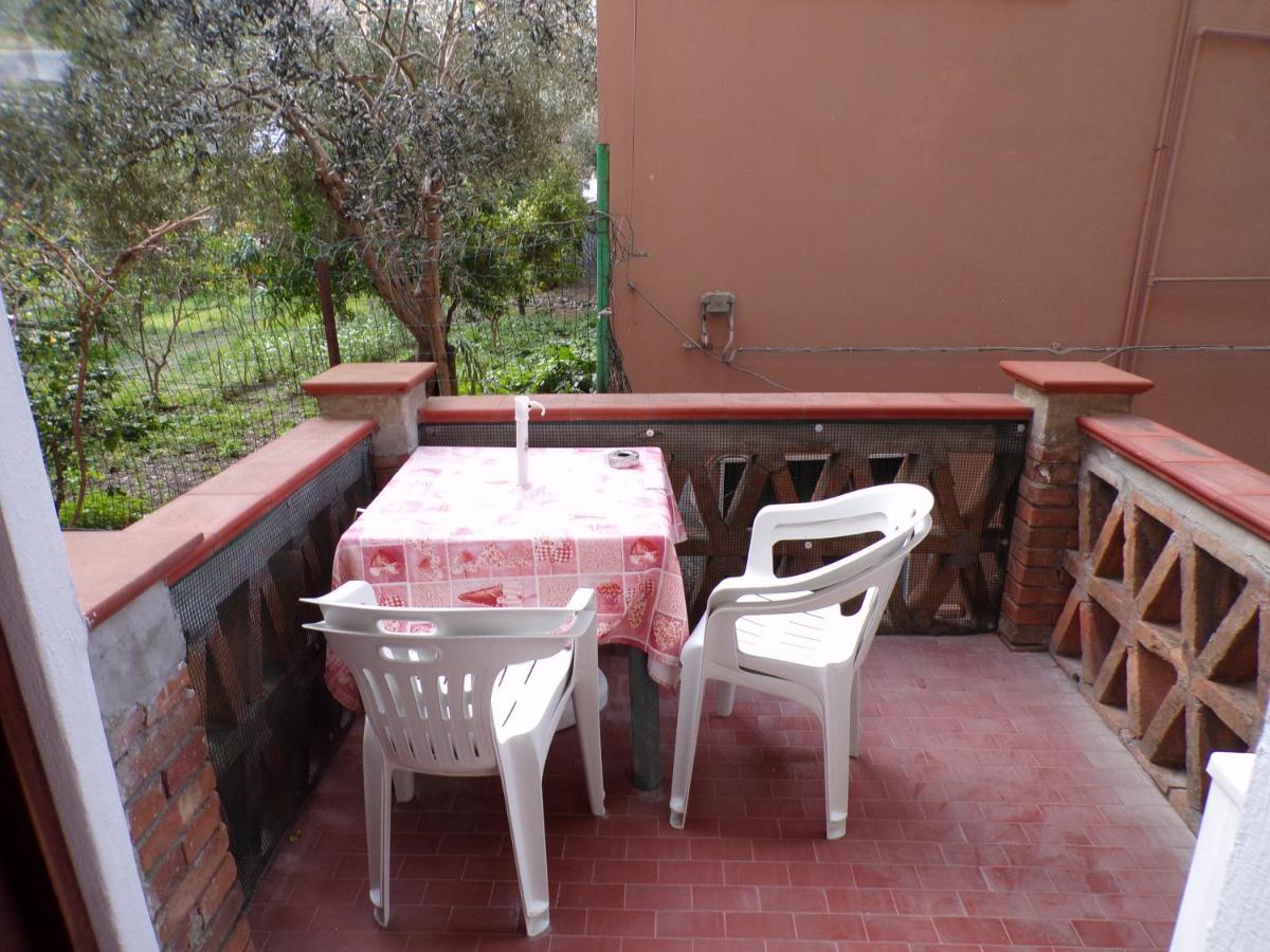 Il Porticciolo Apartment Giardini Naxos Dış mekan fotoğraf