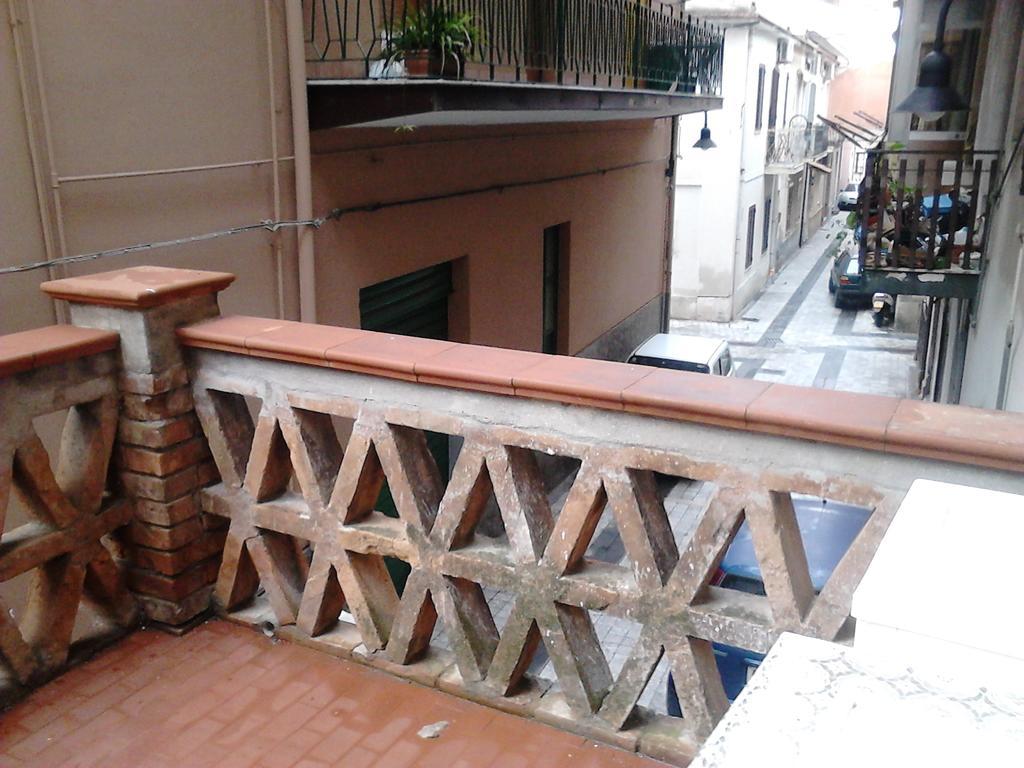 Il Porticciolo Apartment Giardini Naxos Dış mekan fotoğraf